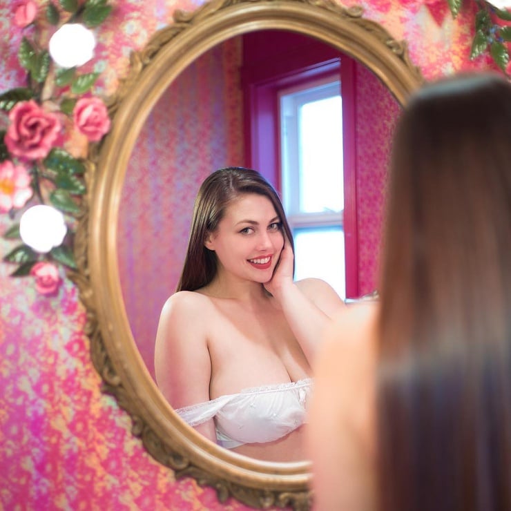 Lillias Right Lillias Right