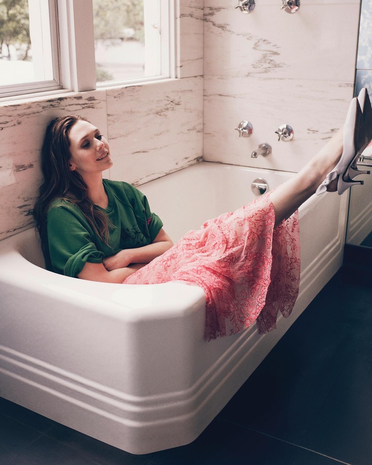 Elizabeth Olsen Elizabeth Olsen