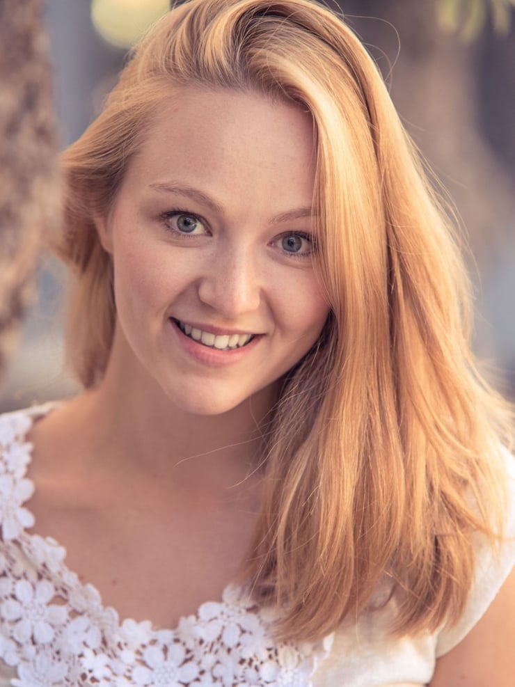 Alexandra Schiller Alexandra Schiller