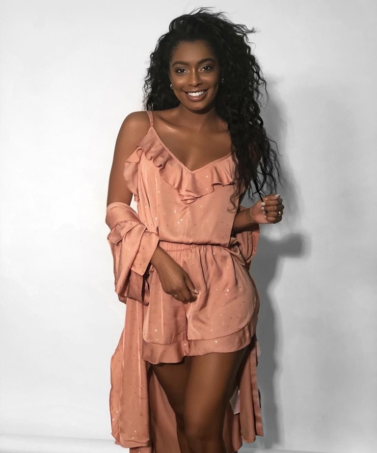 Jourdan Riane Jourdan Riane