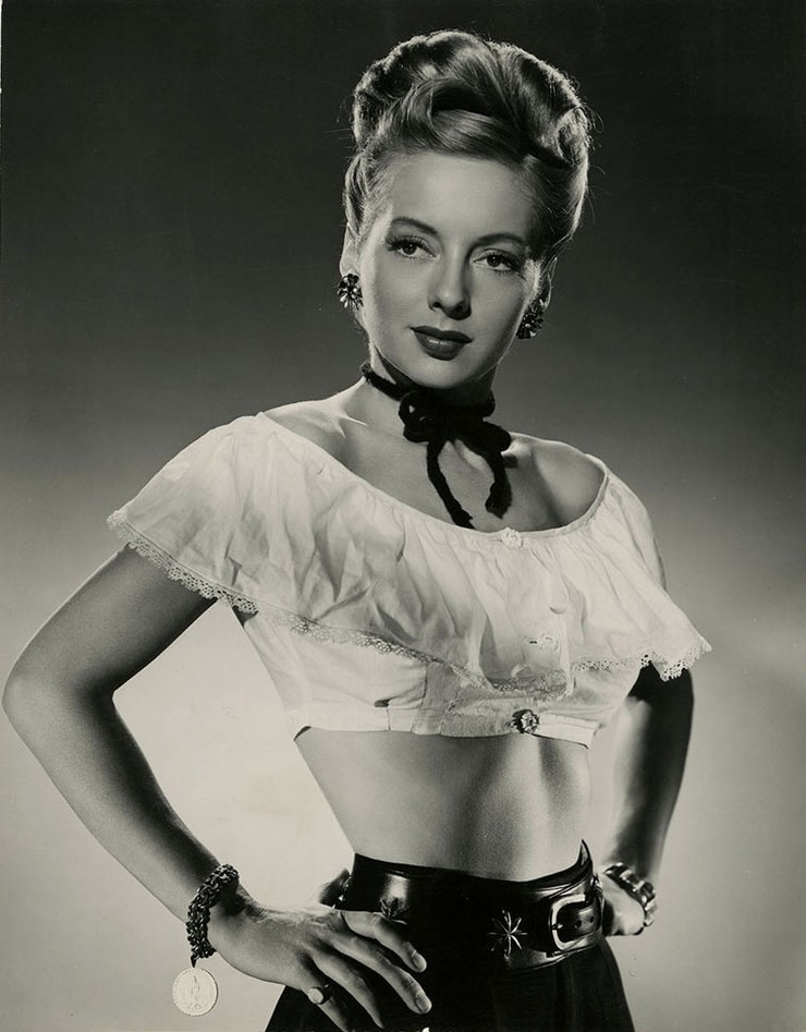 Evelyn Keyes