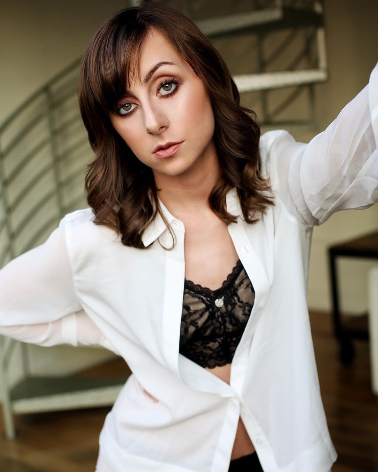 Allisyn Ashley Arm
