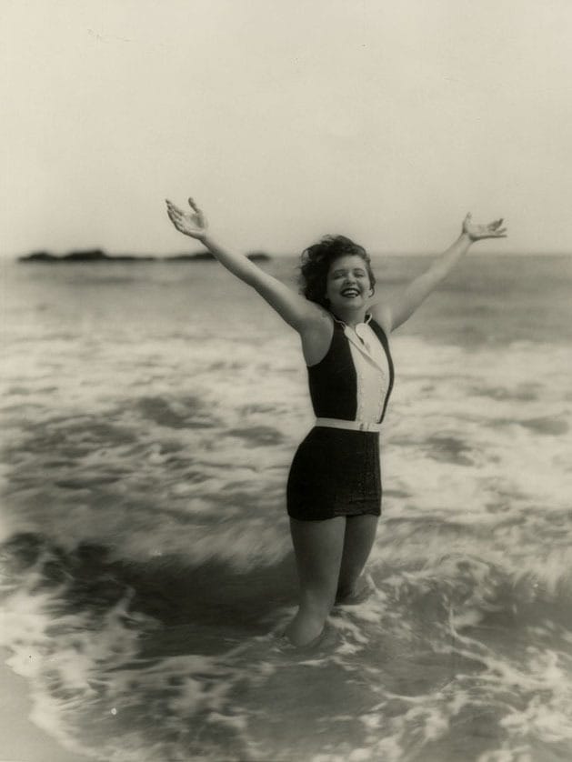 Image of Clara Bow