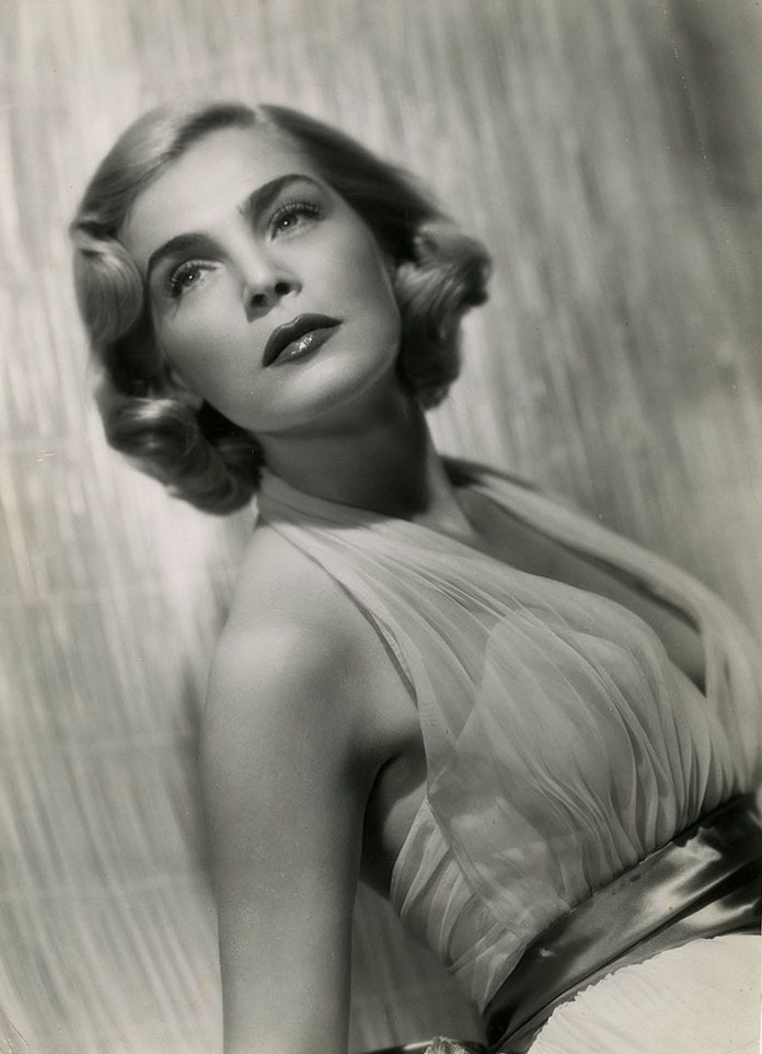 Lizabeth Scott