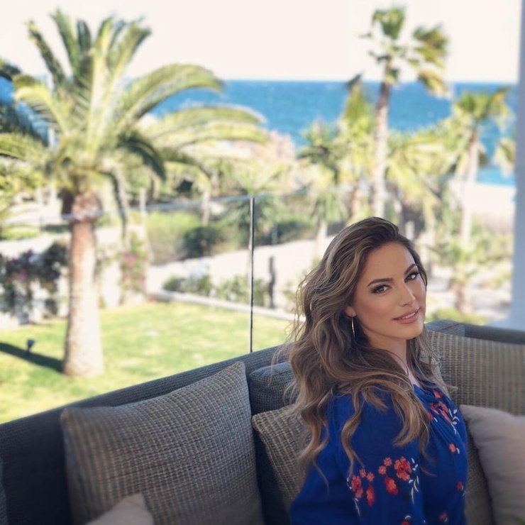 Kelly Brook