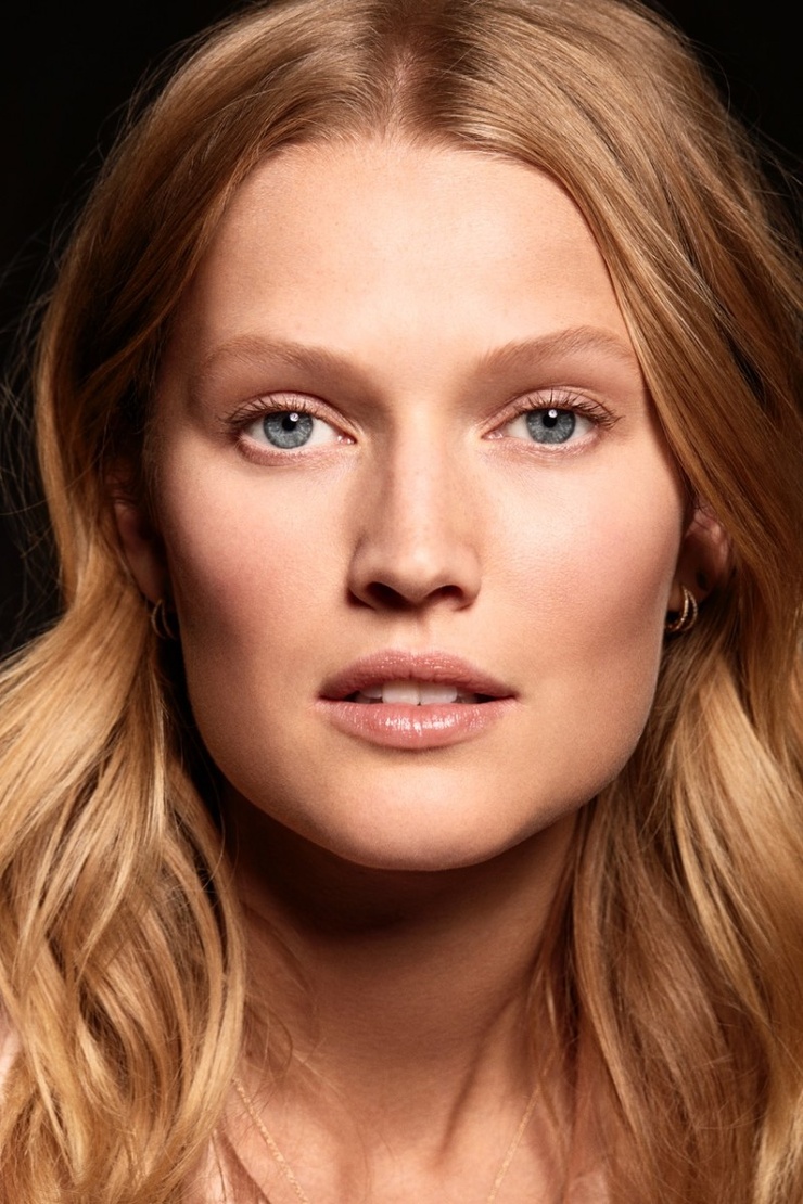 Toni Garrn