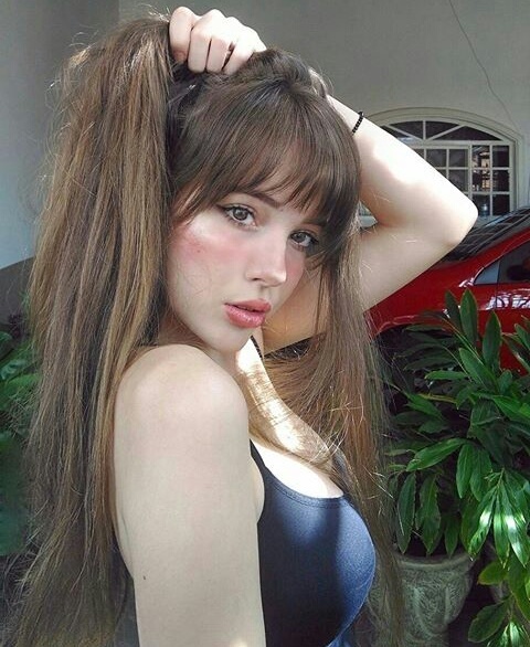Jhulia Pimentel Jhulia Pimentel