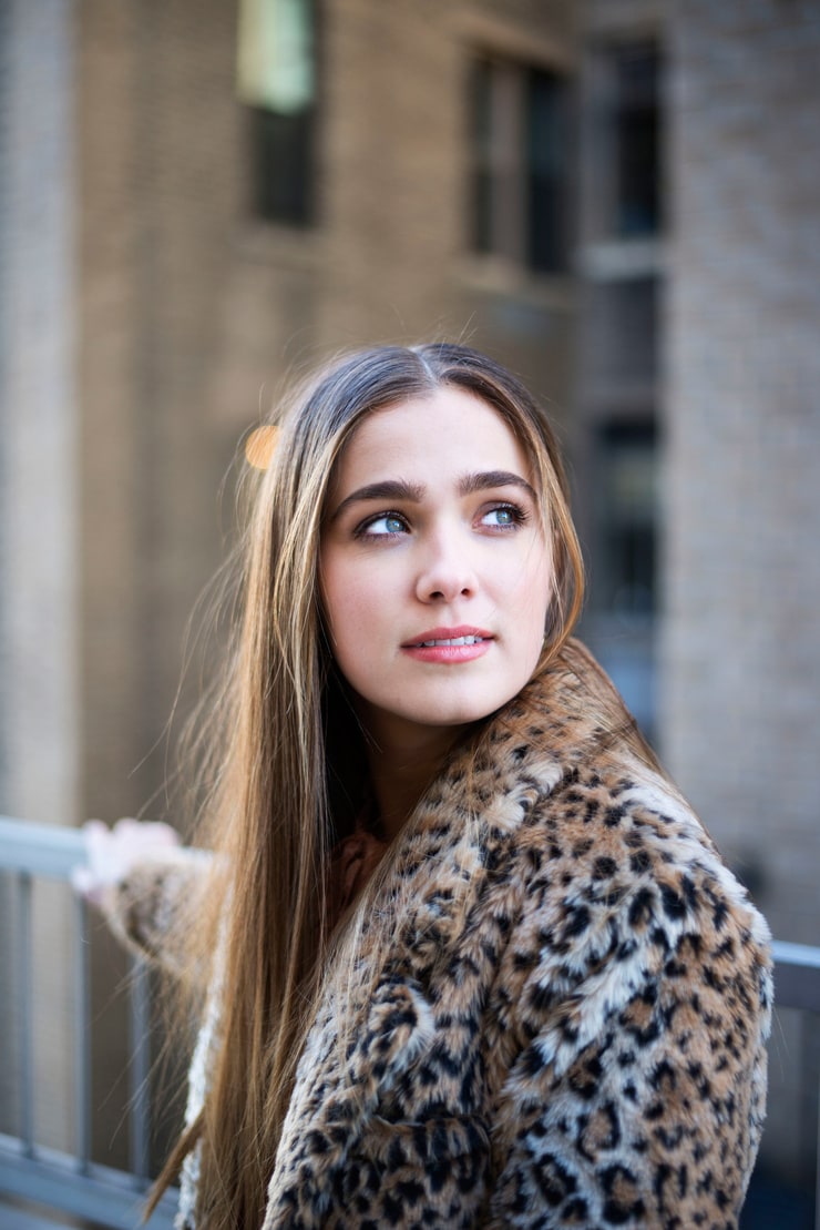 Picture of Haley Lu Richardson