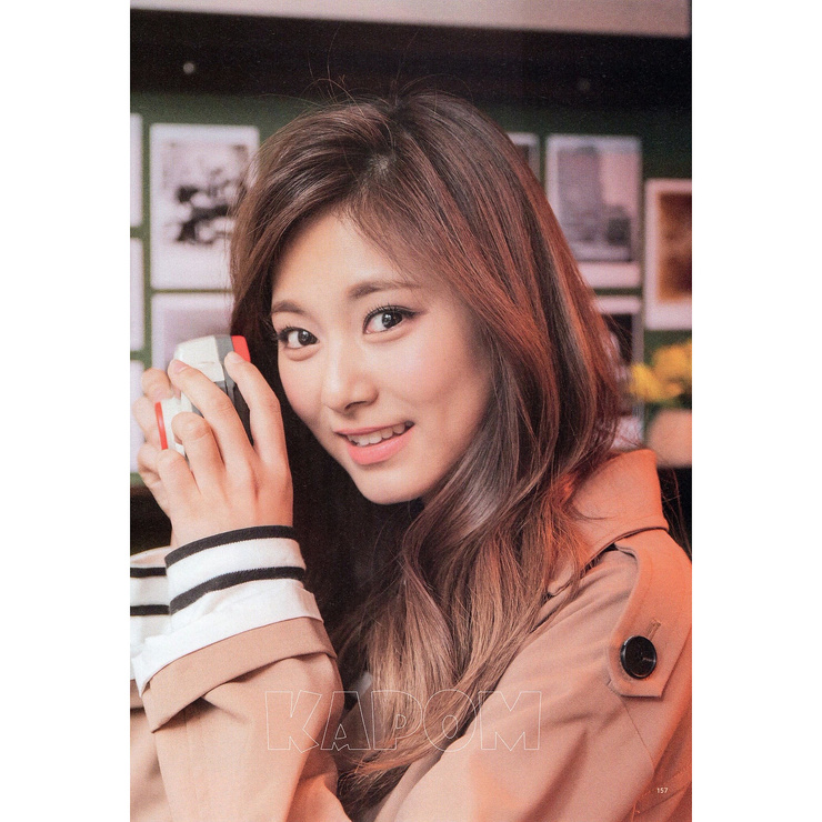 Chou Tzu-yu (Tzuyu) Chou Tzu-yu (Tzuyu)