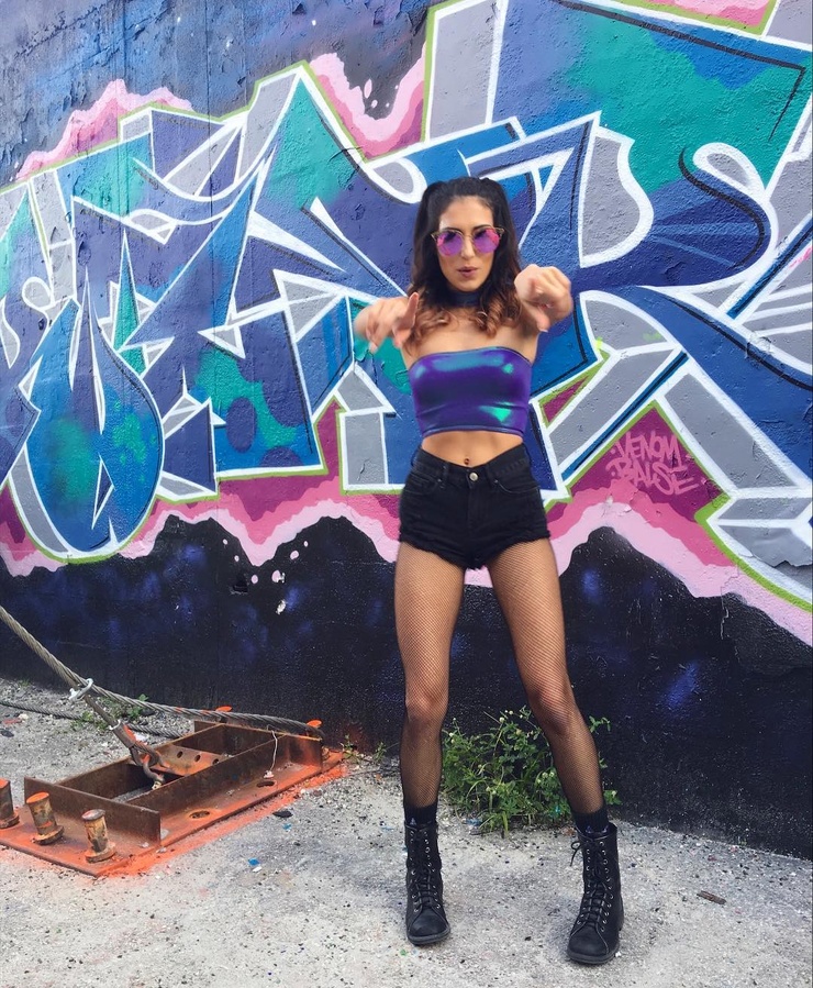Elena Cruz