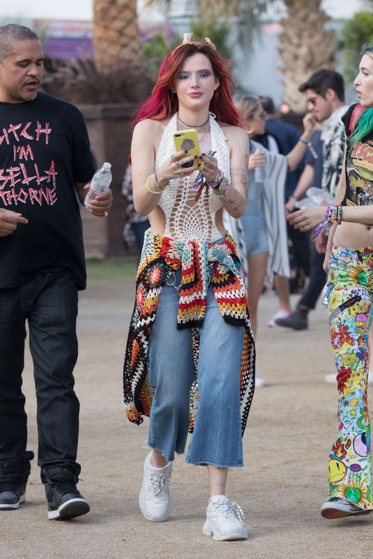 Bella Thorne Bella Thorne