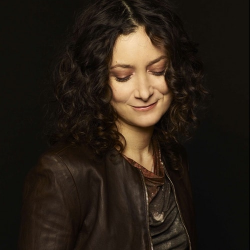 Sara Gilbert