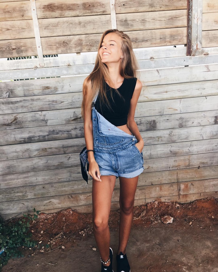 Anna Zak Anna Zak