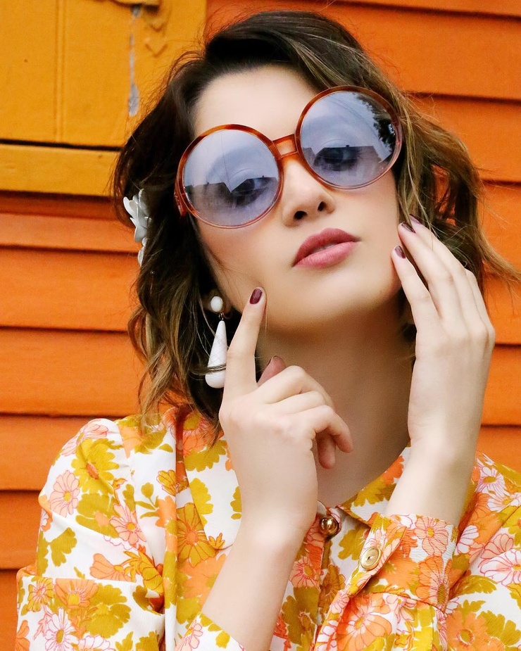 Laura Marano