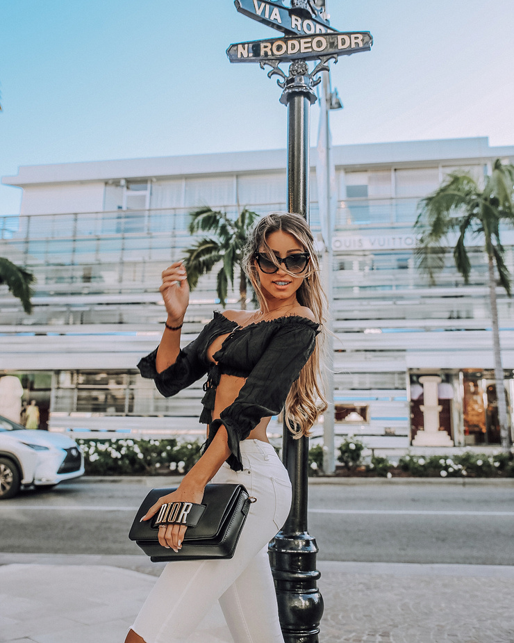 Caroline Einhoff Caroline Einhoff