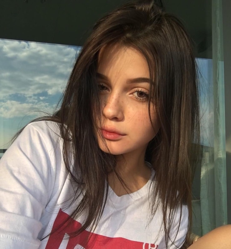 Isa Longwell