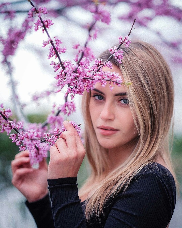 Charlotte McKee Charlotte McKee