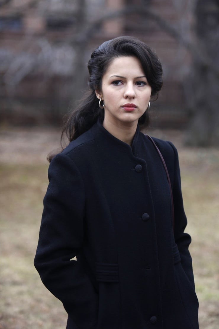 Annet Mahendru