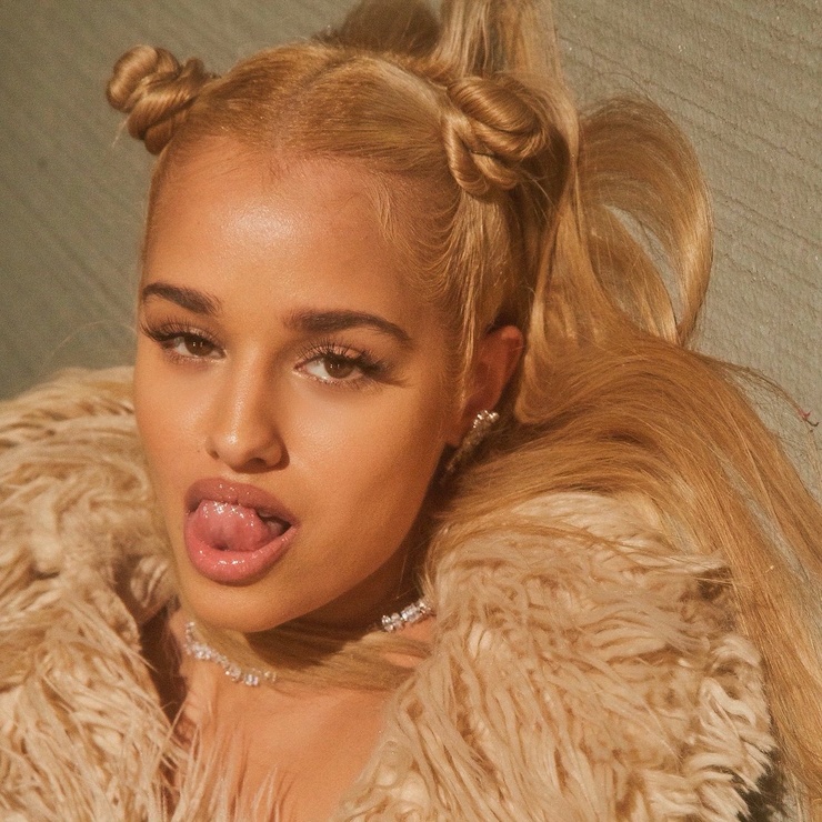 Tommy Genesis
