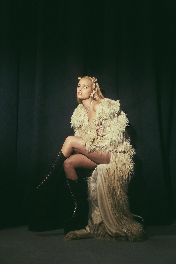 Tommy Genesis