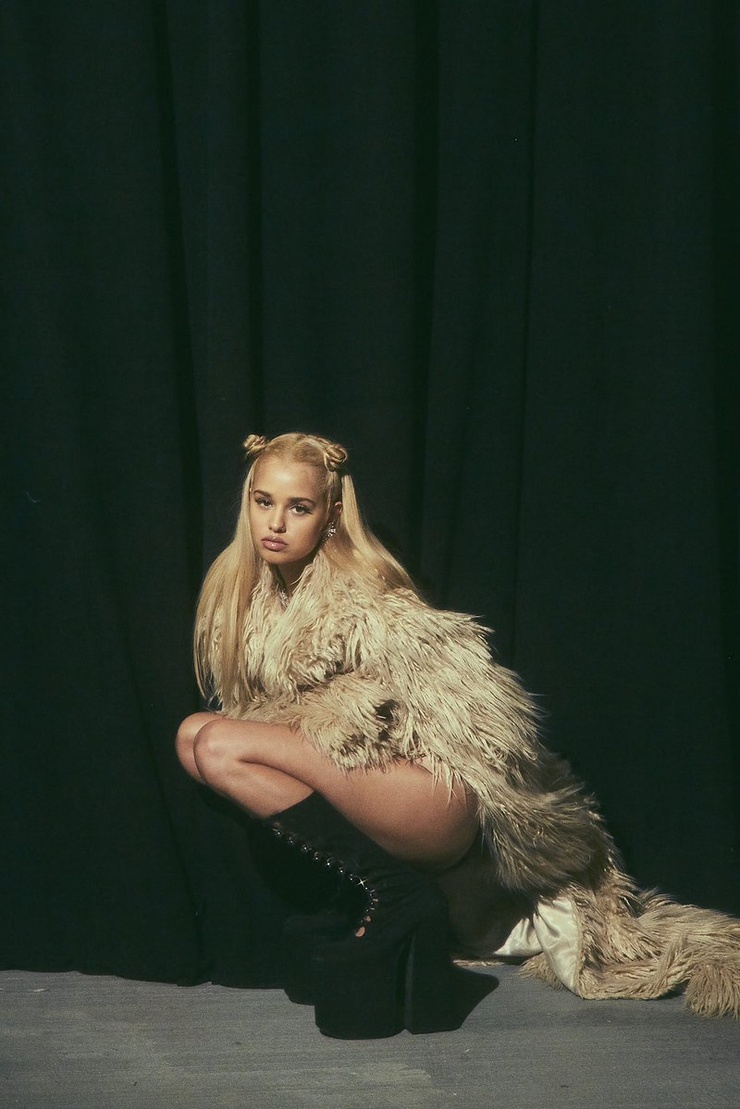 Tommy Genesis