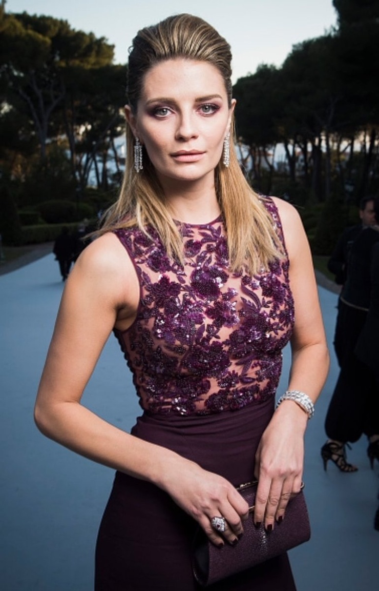 Mischa Barton Mischa Barton