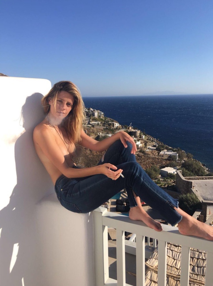 Mischa Barton Mischa Barton