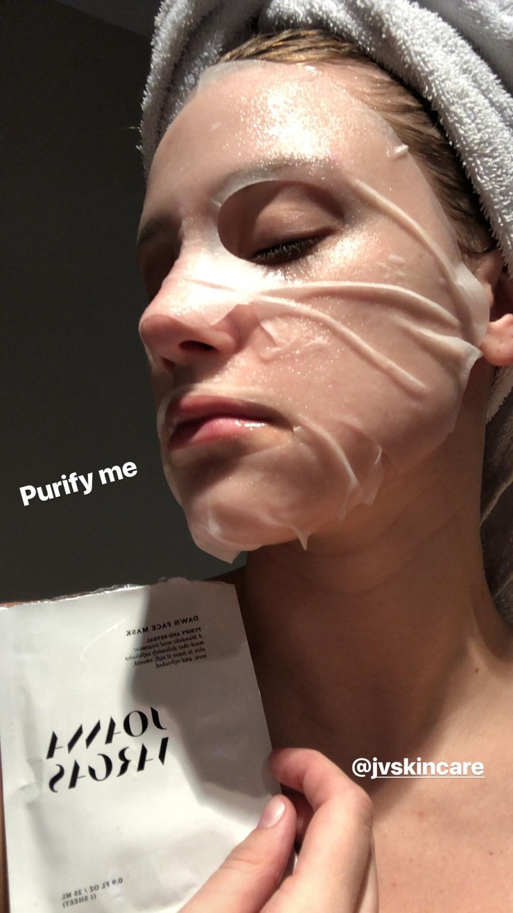 Lili Reinhart