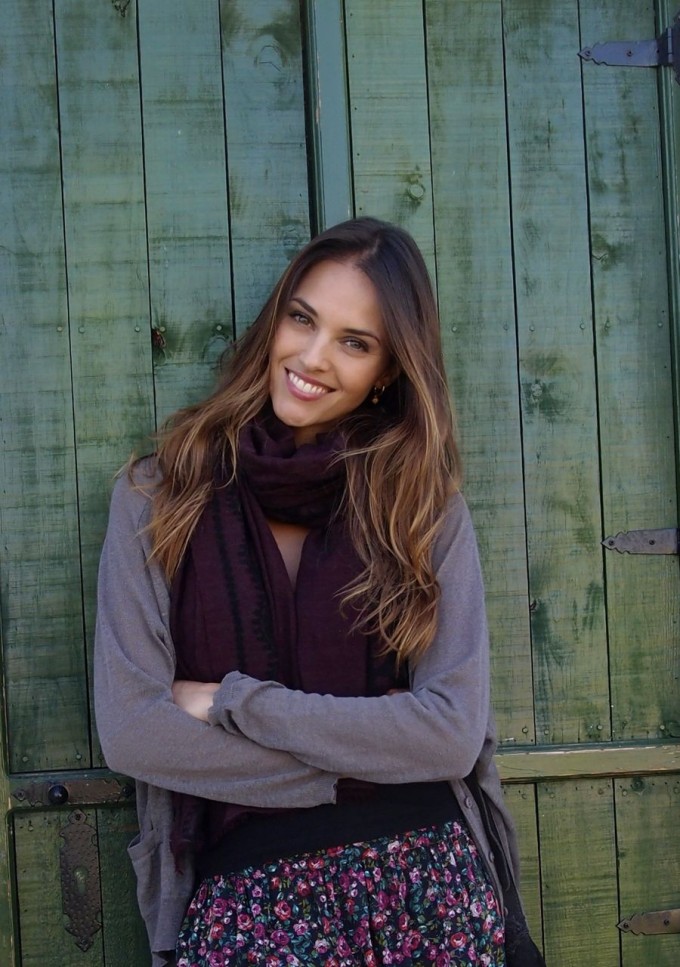 Helen Lindes Helen Lindes