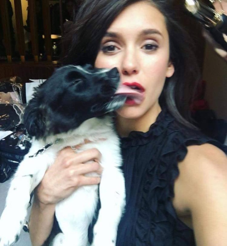 Nina Dobrev