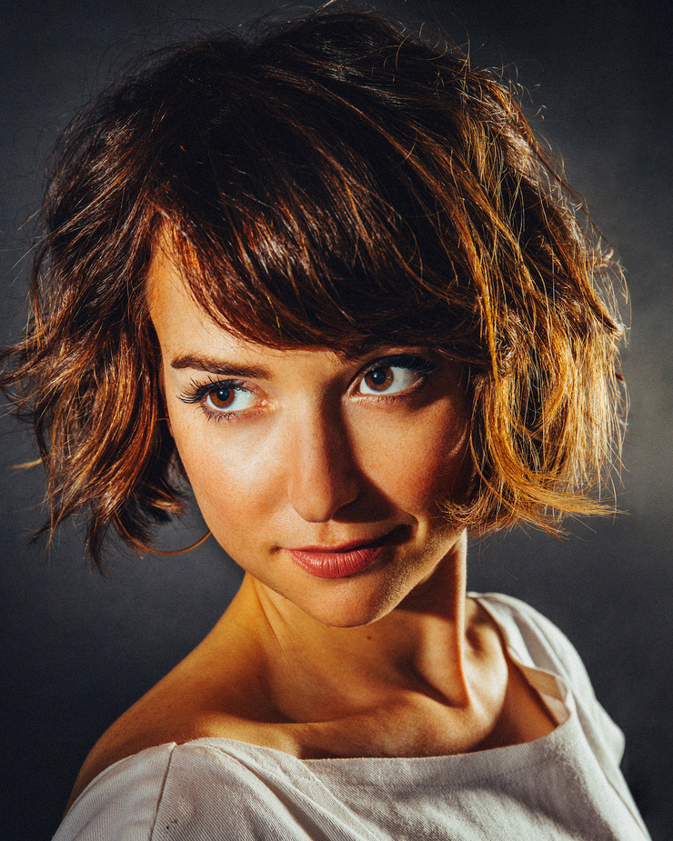 Milana Vayntrub Milana Vayntrub
