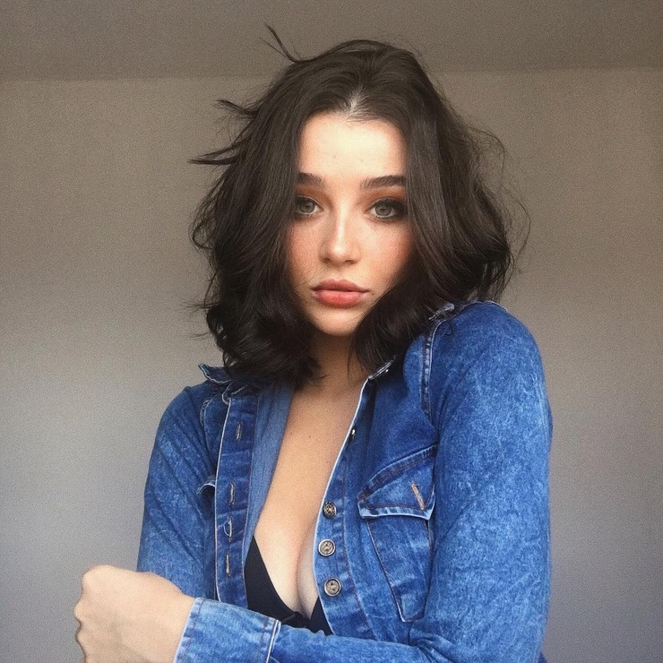 Mia Alves Mia Alves