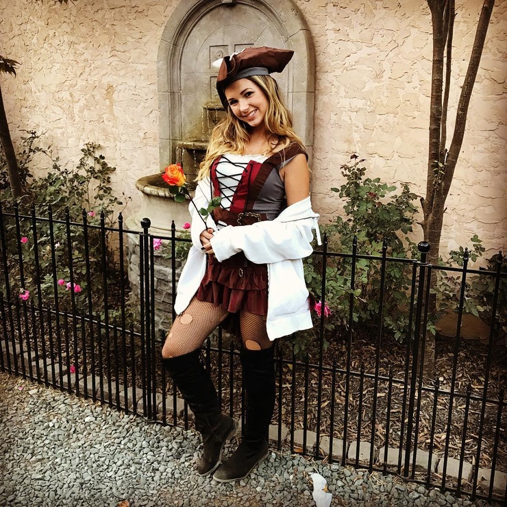 Julie Ambrose Julie Ambrose