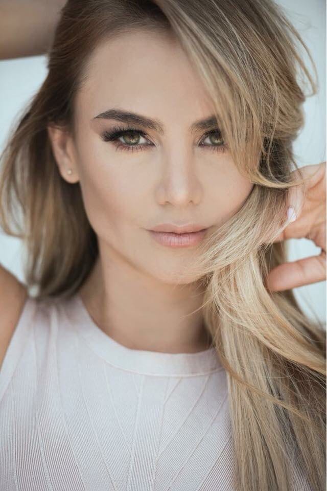 Ximena Córdoba Ximena Córdoba