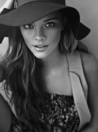 Nina Agdal Nina Agdal