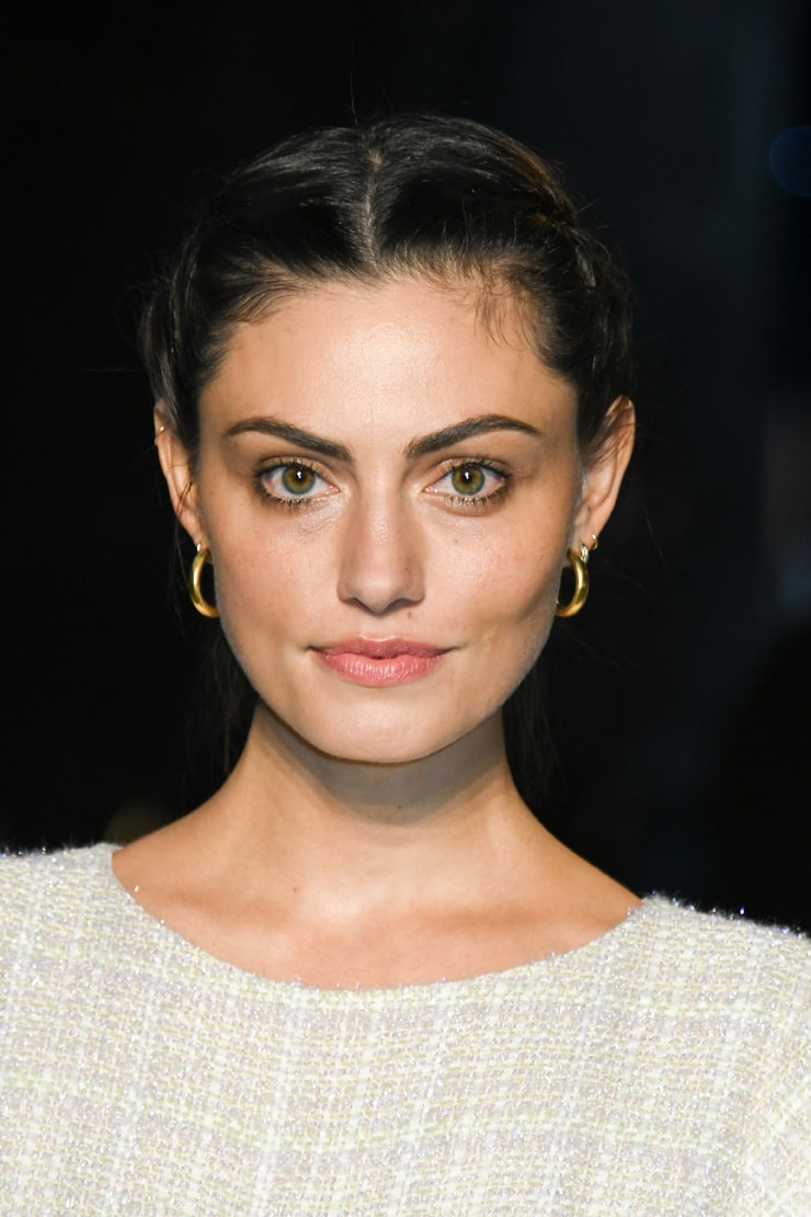 Phoebe Tonkin