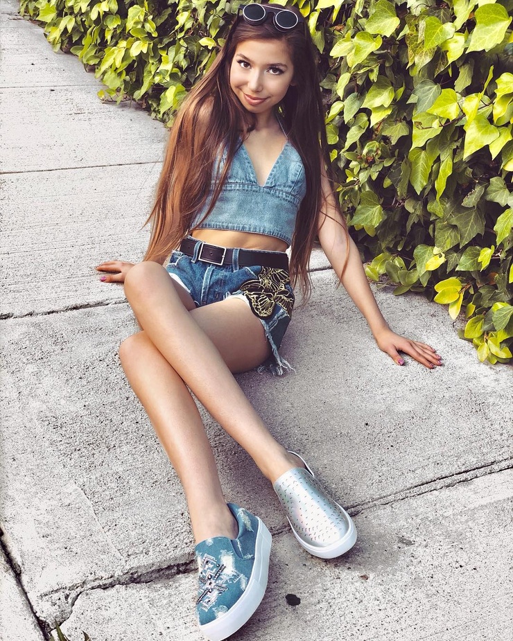 Lulu Lambros