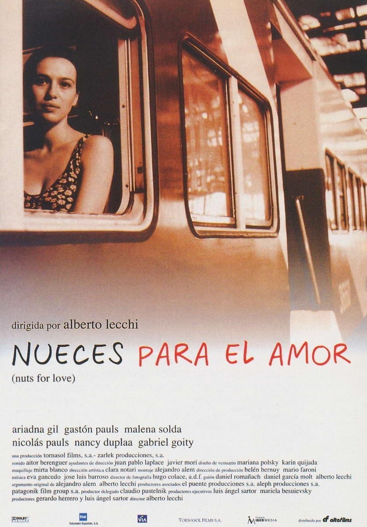 Nueces para el amor                                  (2000)