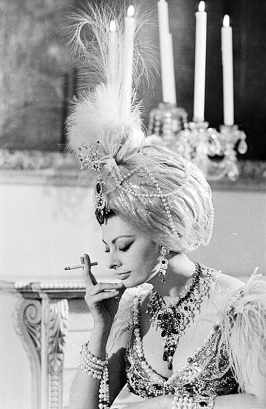 Lady L