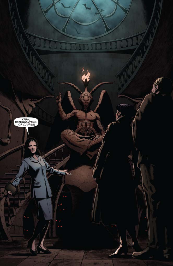 Vampirella Vol. 2: God Save the Queen Vampirella Vol. 2: God Save the Queen