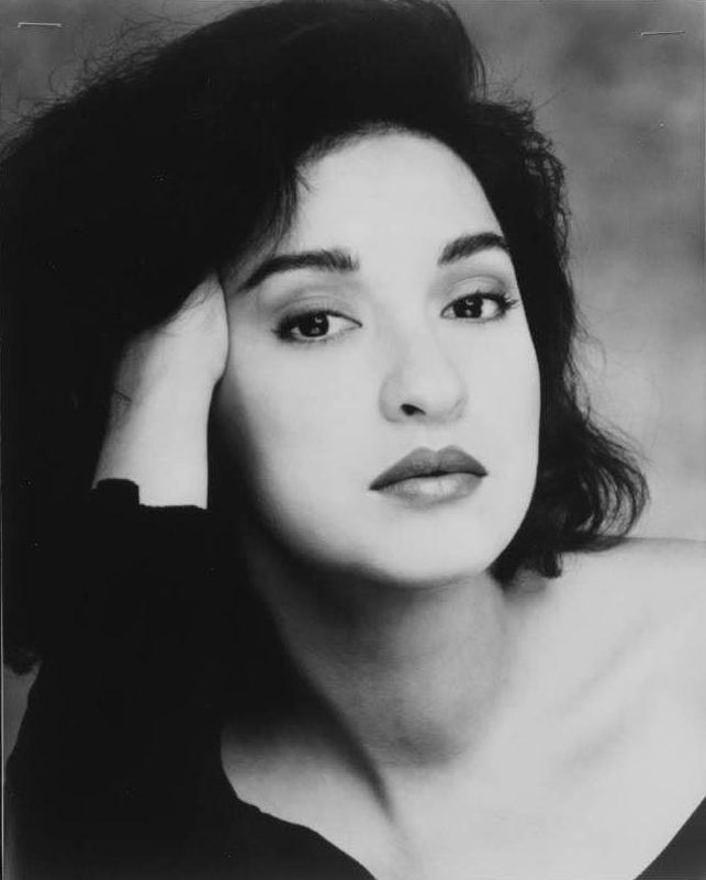 Elizabeth Peña