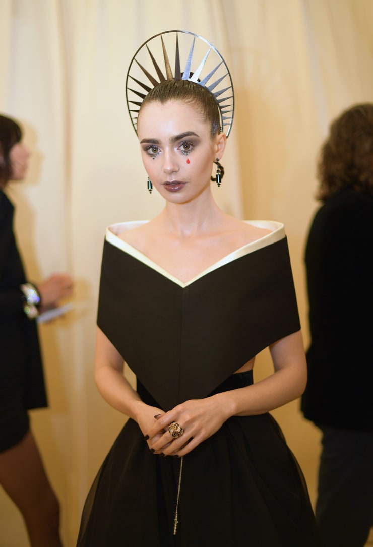 Lily Collins Lily Collins