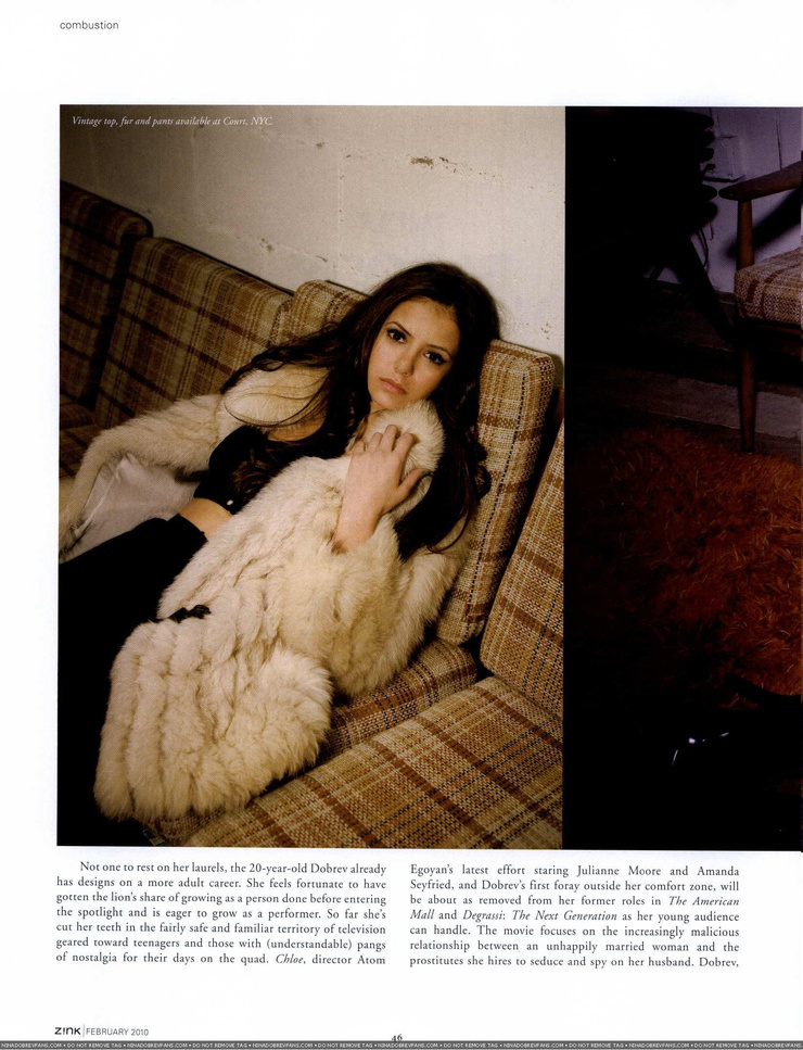 Nina Dobrev
