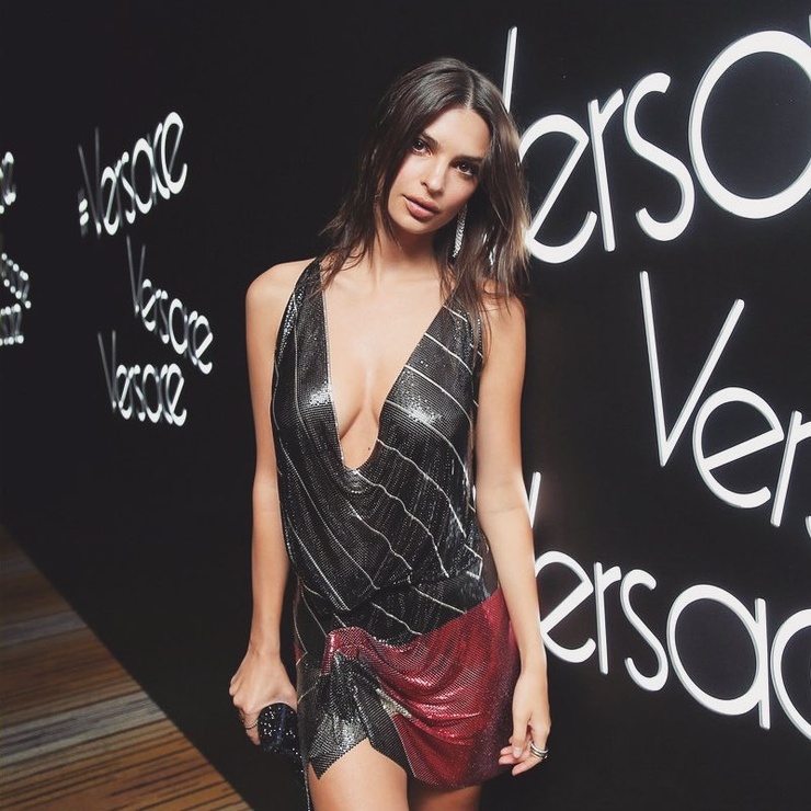 Emily Ratajkowski