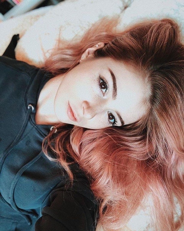 Chrissy Costanza