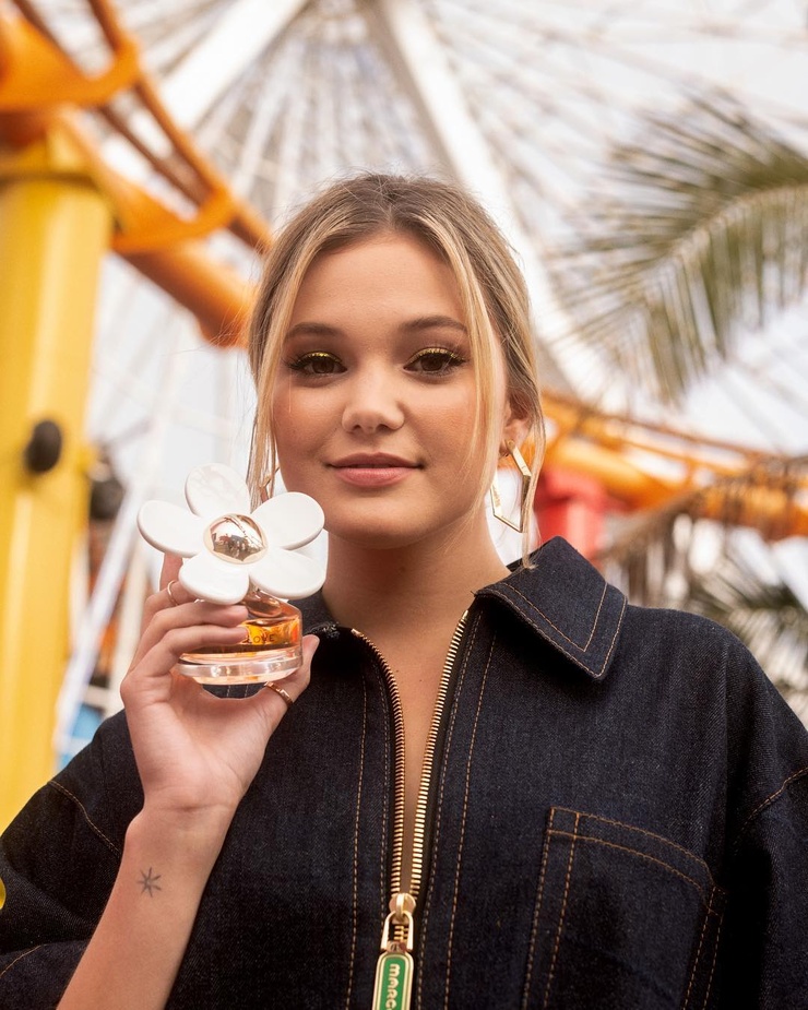 Olivia Holt