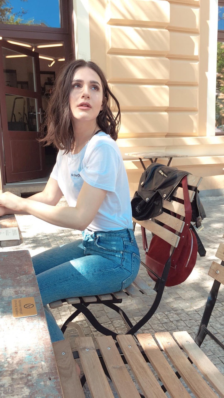 Erin Sanders