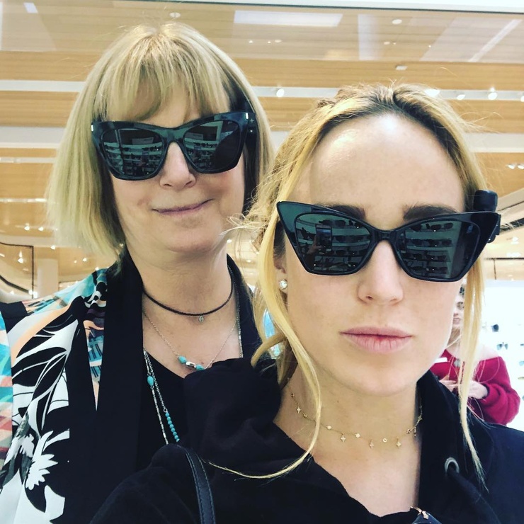 Caity Lotz