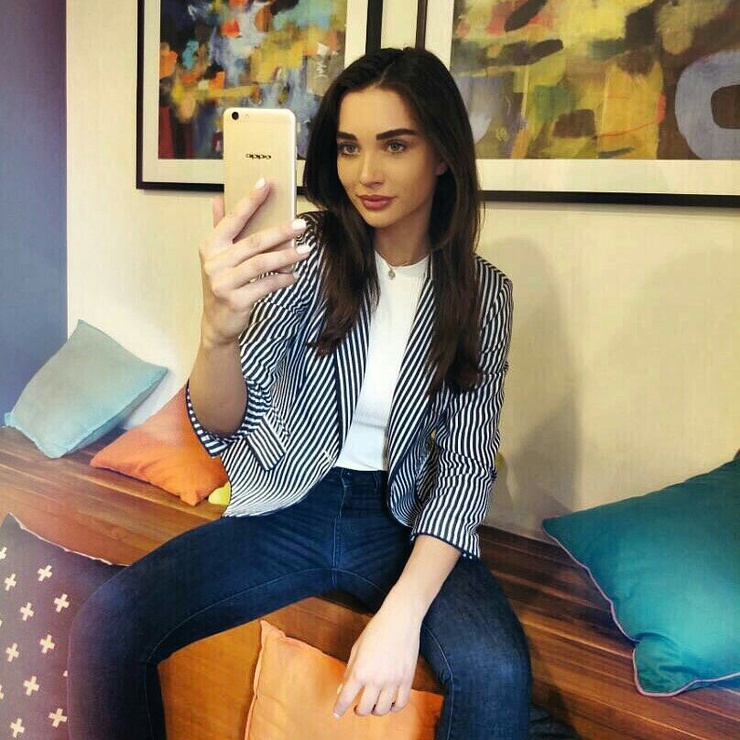 Amy Jackson
