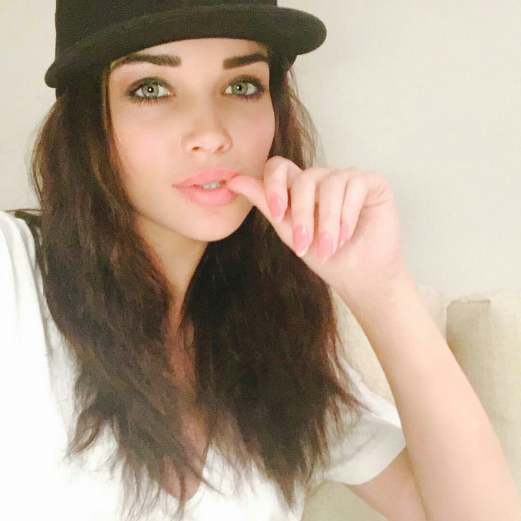 Picture of Amy Jackson